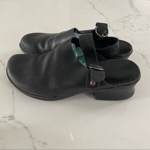 Timberland leather mules